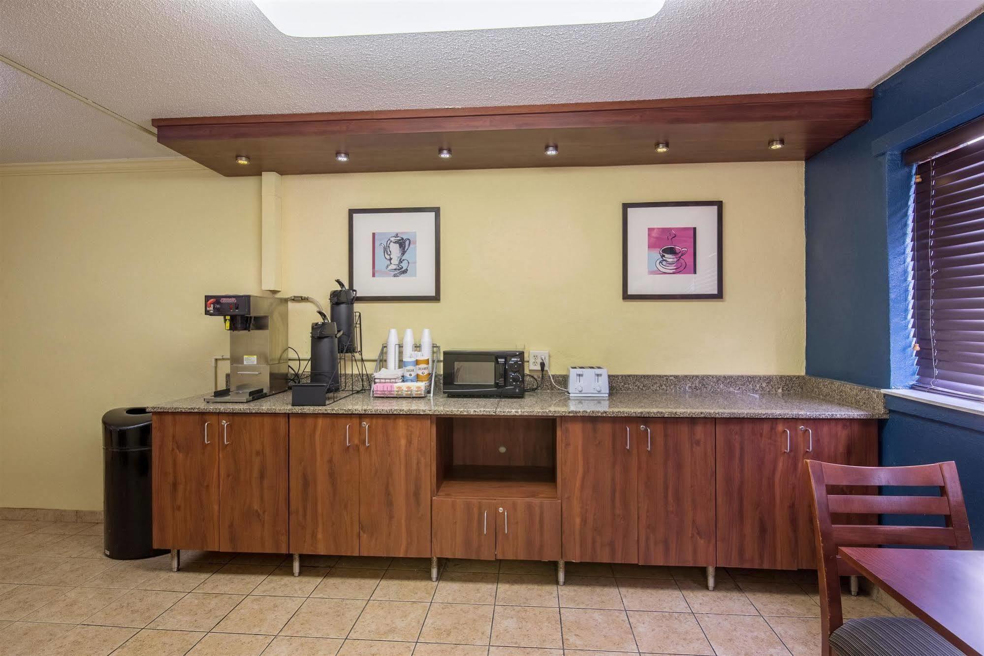 Motel 6-Moline, Il Ngoại thất bức ảnh